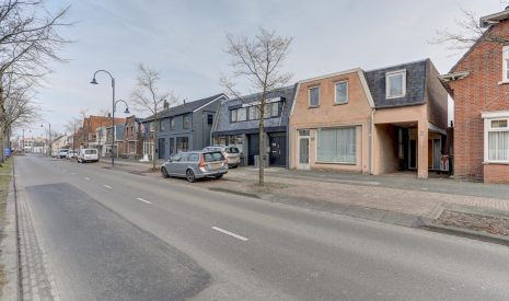 Te koop: Foto Woonhuis aan de Julianastraat 84 in Rijen
