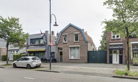 Te koop: Foto Woonhuis aan de Julianastraat 56 in Rijen