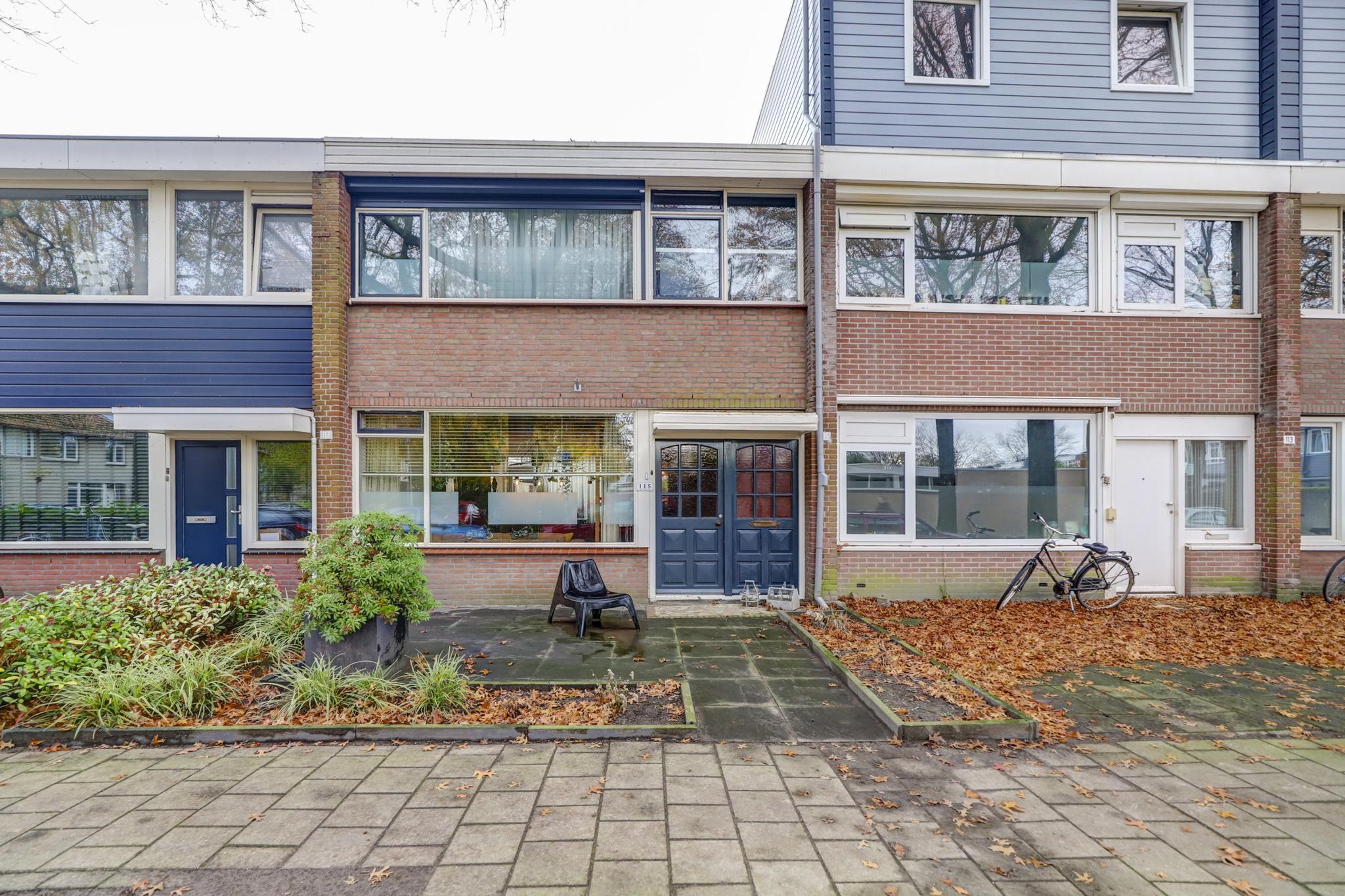 koop  Tilburg  Professor Gimbrerelaan 115 – Hoofdfoto