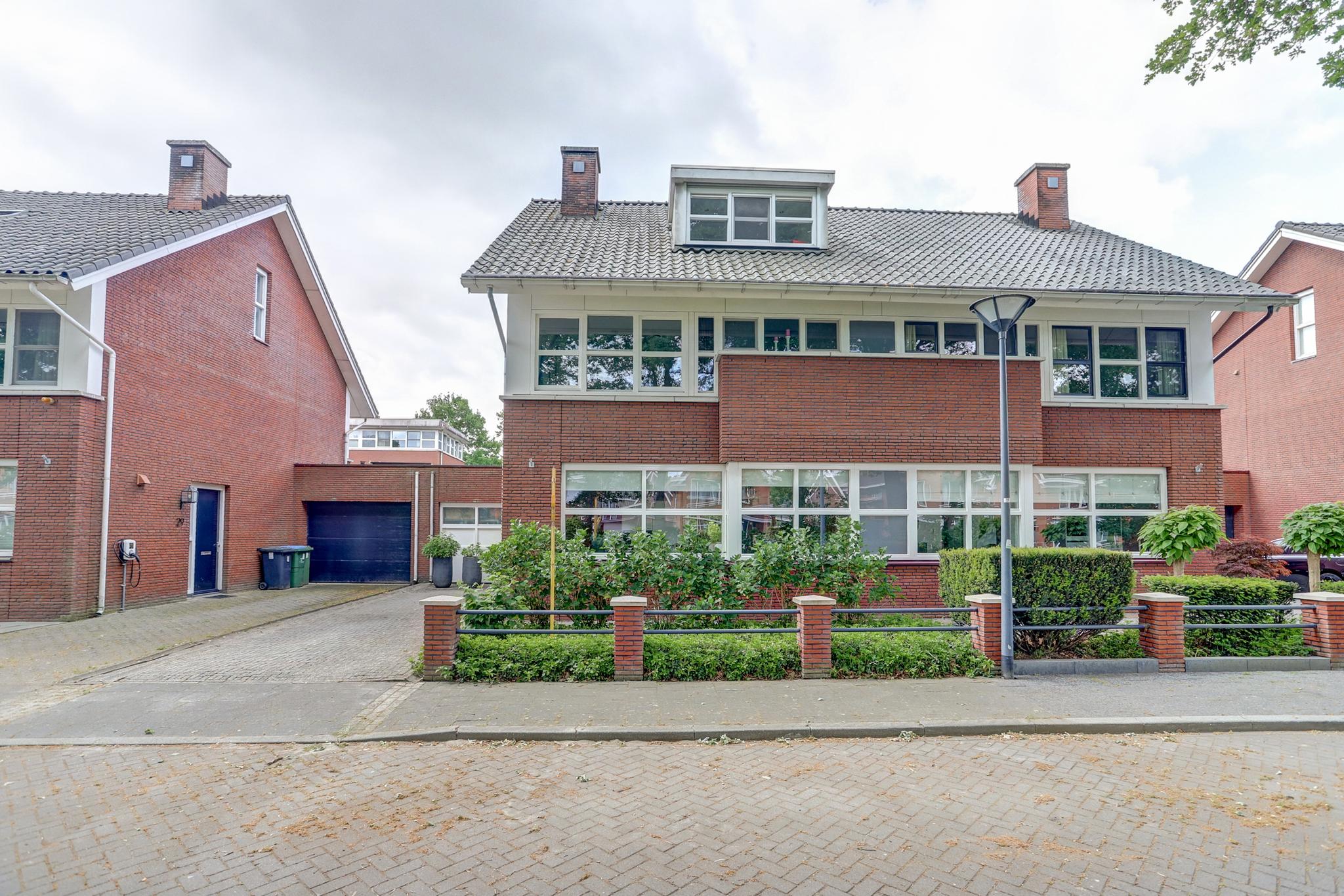 koop  Oosterhout  Hermelijnvlinder 31 – Hoofdfoto